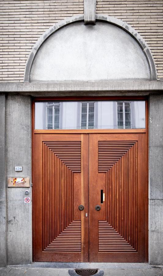 Quartier Leonard Bed & Breakfast Gent Bagian luar foto