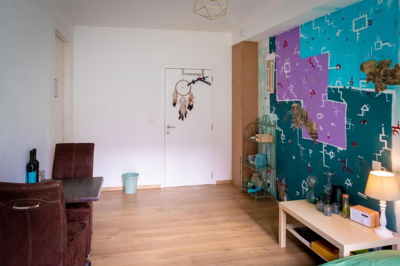 Quartier Leonard Bed & Breakfast Gent Bagian luar foto