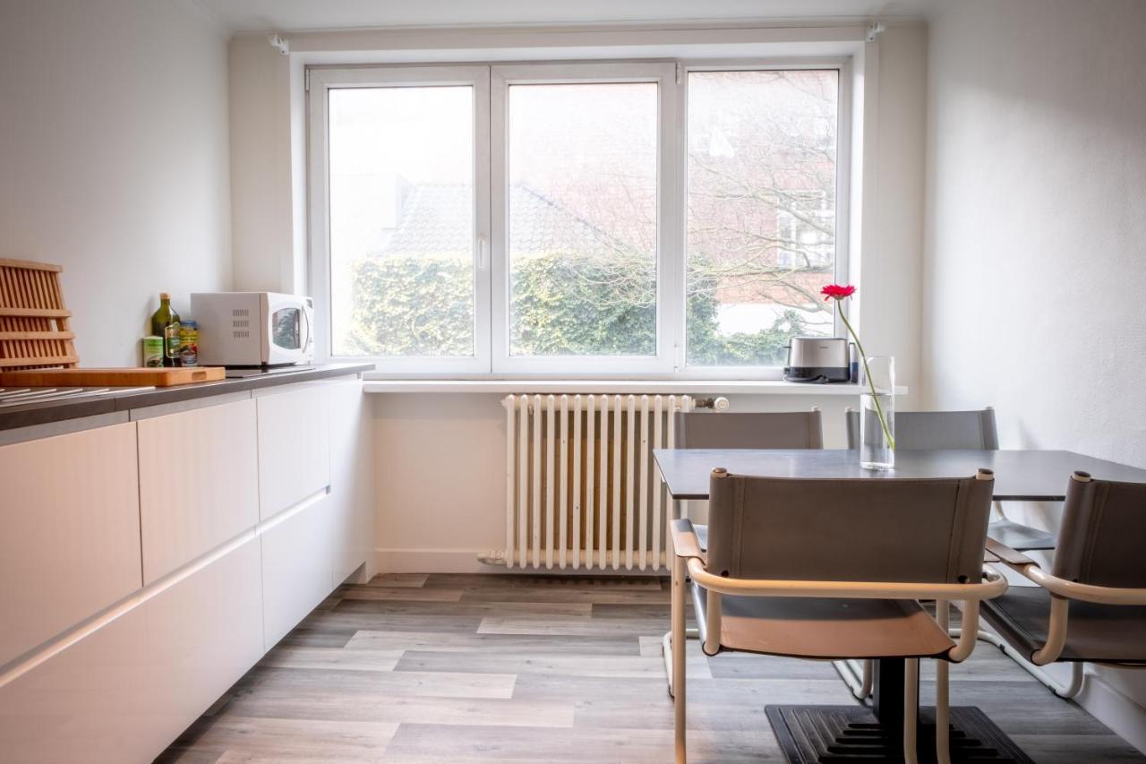 Quartier Leonard Bed & Breakfast Gent Bagian luar foto