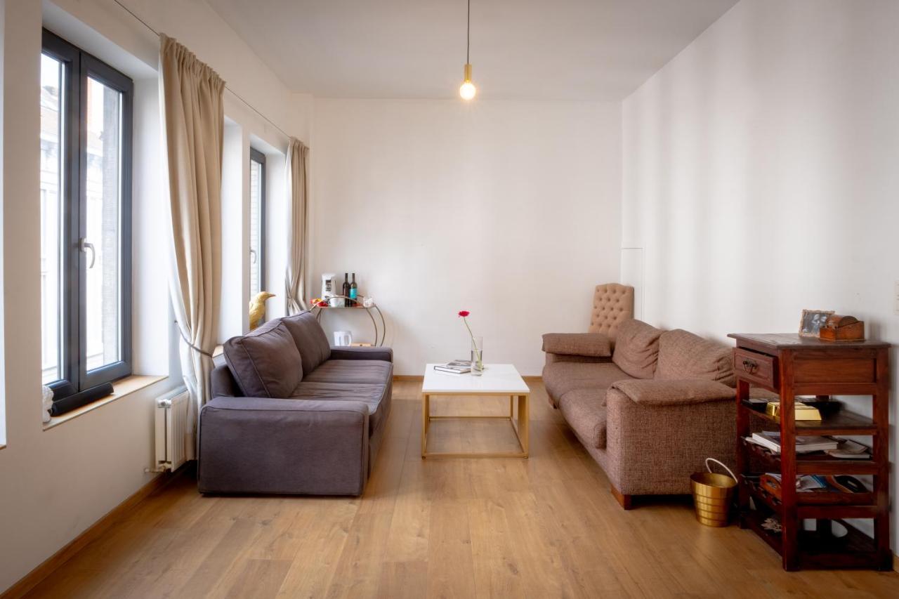 Quartier Leonard Bed & Breakfast Gent Bagian luar foto
