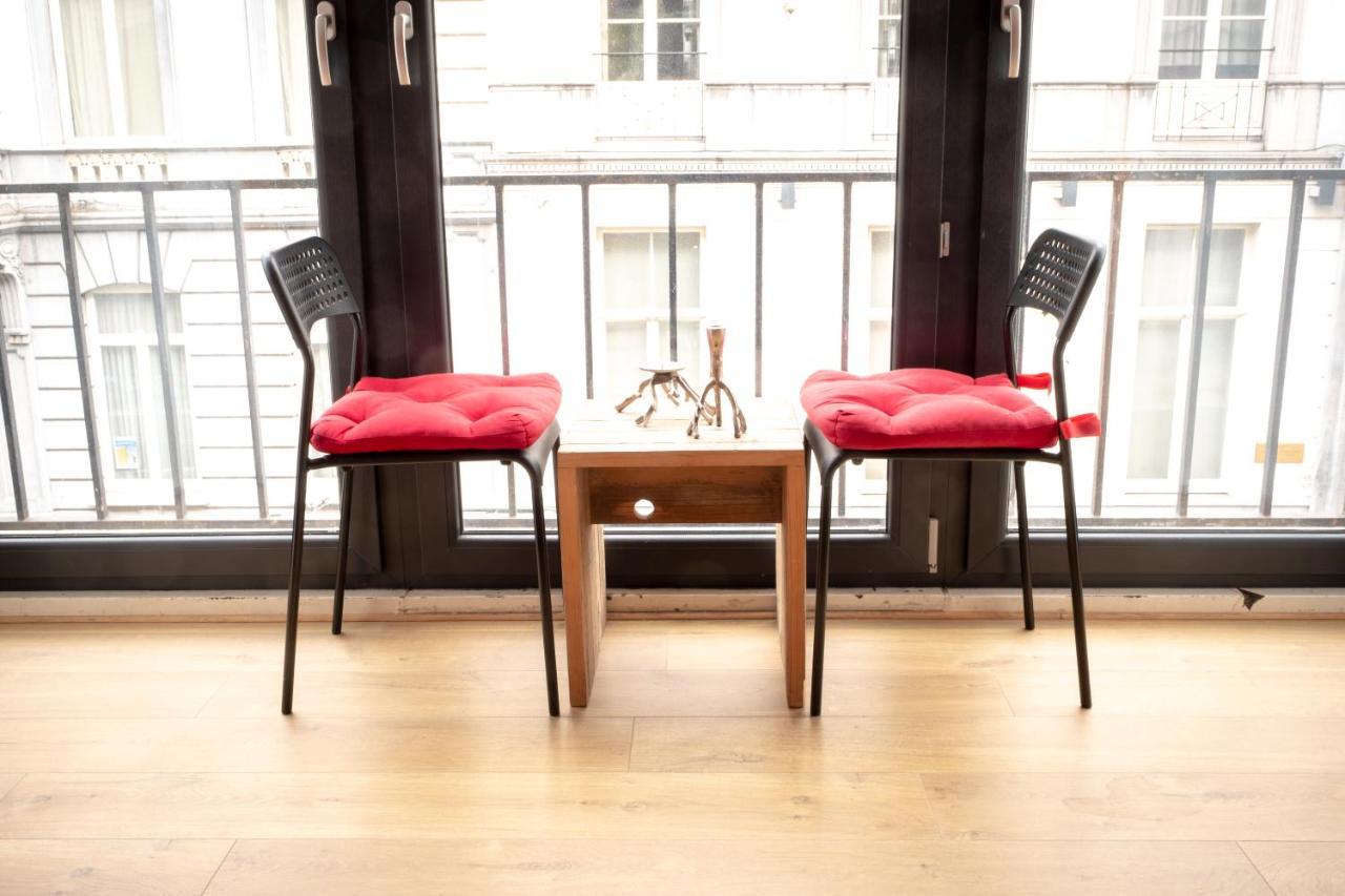 Quartier Leonard Bed & Breakfast Gent Bagian luar foto