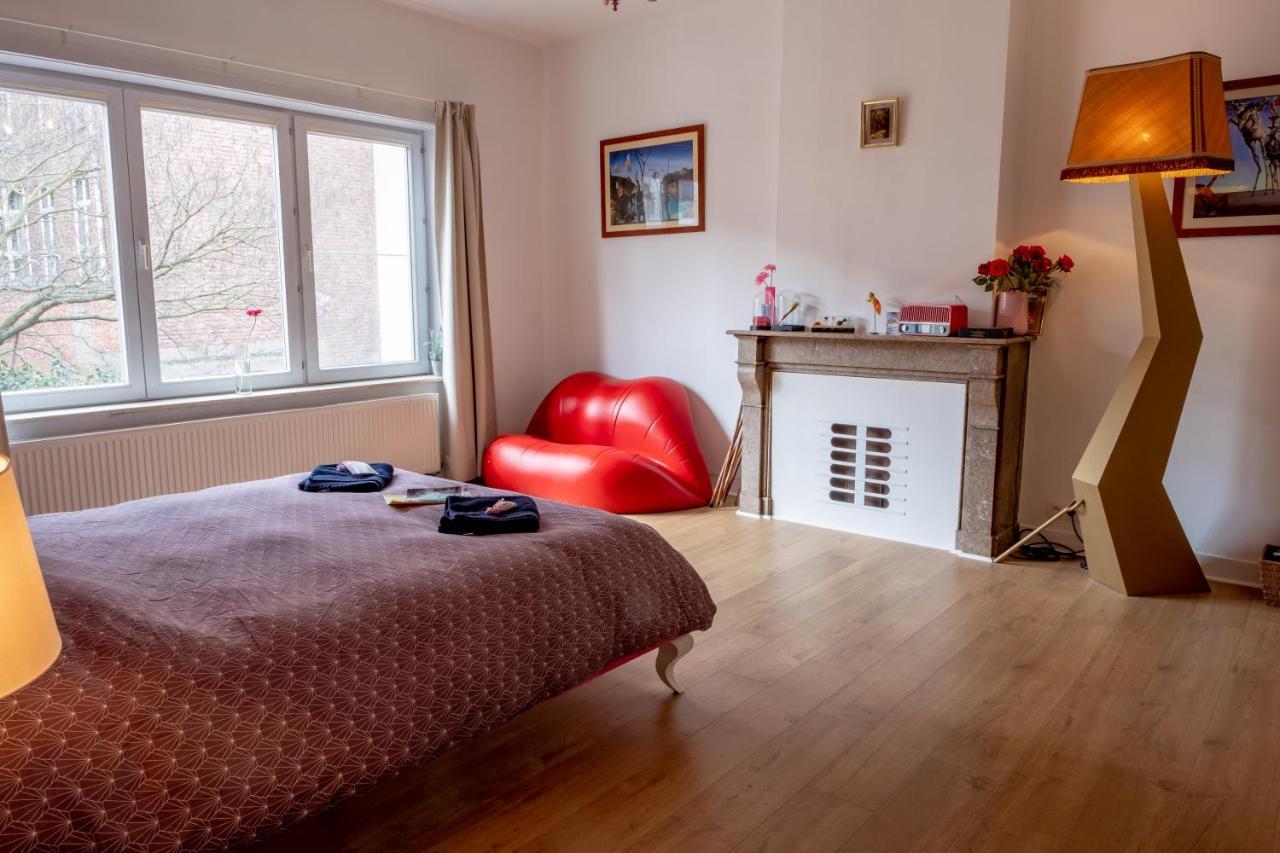 Quartier Leonard Bed & Breakfast Gent Bagian luar foto